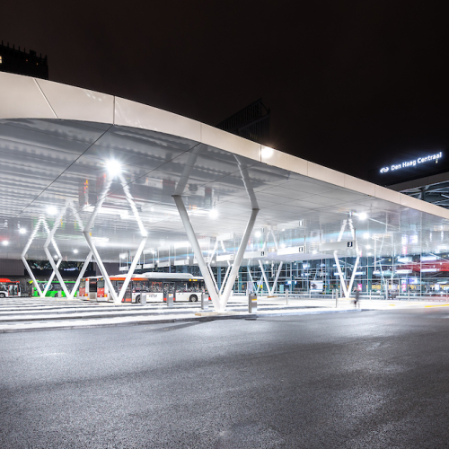 191129 - KWS - Nachtfoto's - Busplatform -4.jpg