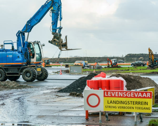 Vliegveld Rotterdam.jpg